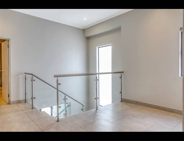 4 BEDROOM CLUSTER TO LET IN MORNINGSIDE